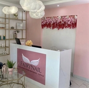 established nail beauty salon - 1