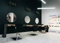 busy hair salon upper - 1