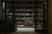well-located franchised liquor store - 2