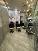 established beauty franchise salon - 1
