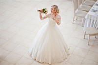 profitable bridal boutique for - 1