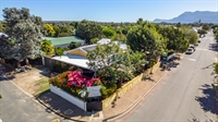 established restaurant building stanford - 1