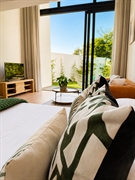 rare high yielding guesthouse - 2