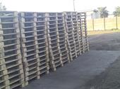 busy wood sawmill pallet